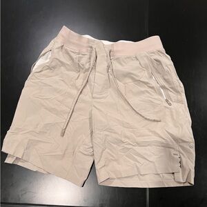 Lululemon men workout shorts